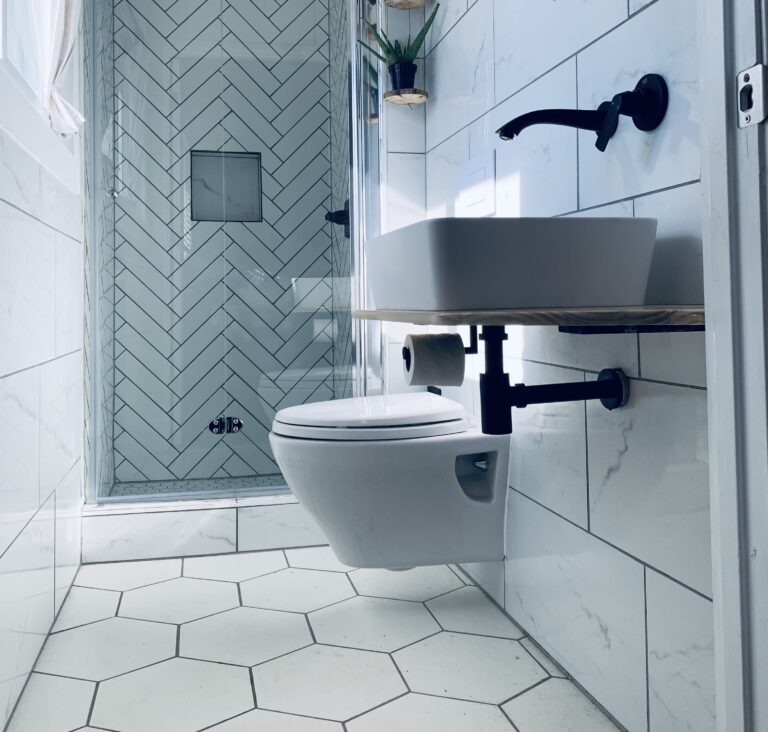 Tiling Work Bathroom 768x732
